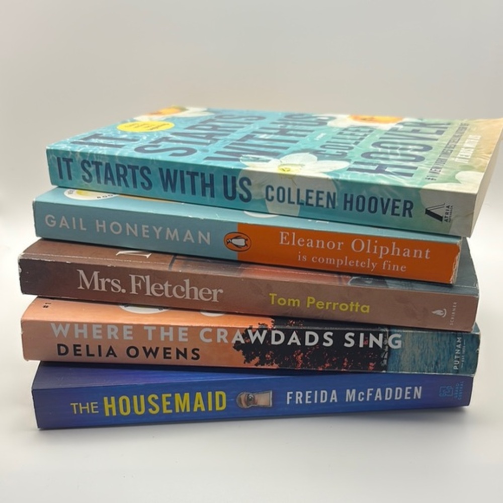 Bestseller Book Bundle | Colleen Hoover, Eleanor Oliphant, Crawdads & More | 5 C